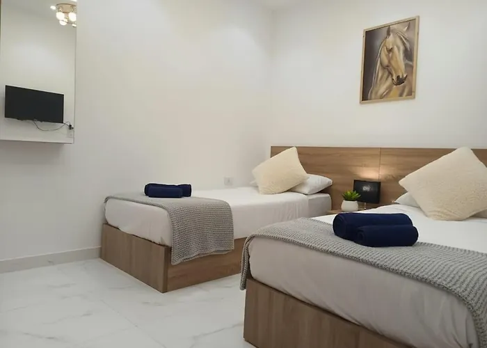 Luxury Sea View 406 Апартаменты *