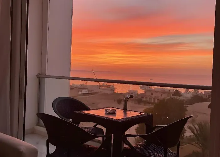 Luxury Sea View 406 Хургада